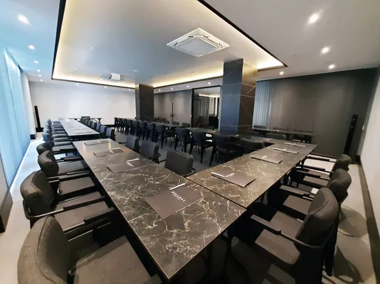 Large Meeting Room U-shaped seating